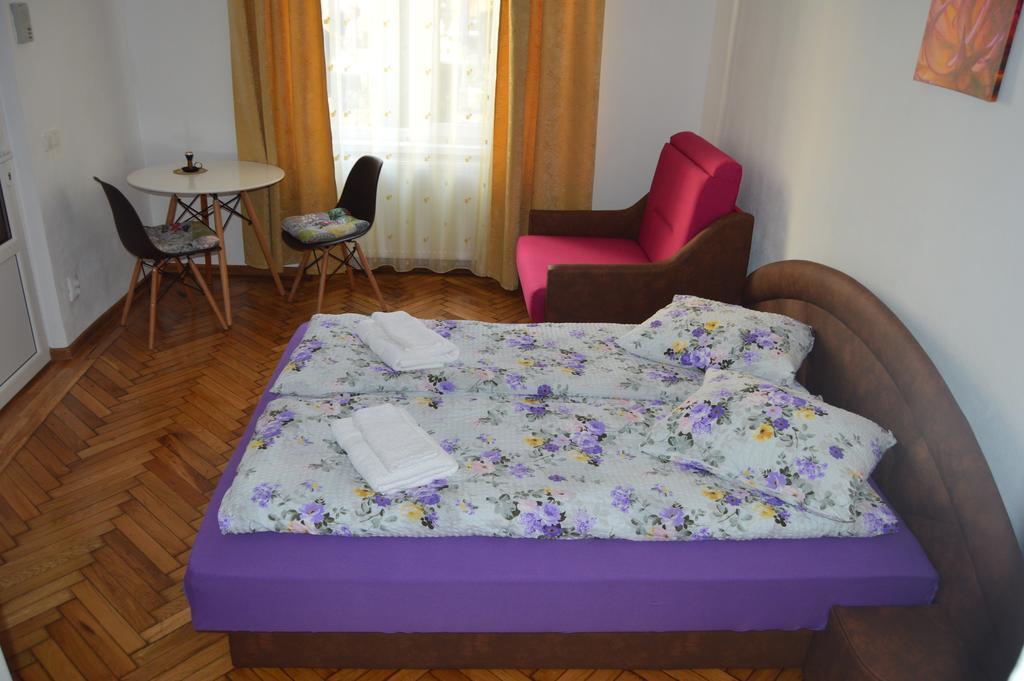 Garsoniera Ultracentral Apartment Sibiu Exterior foto