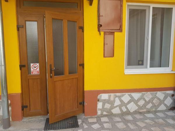 Garsoniera Ultracentral Apartment Sibiu Exterior foto