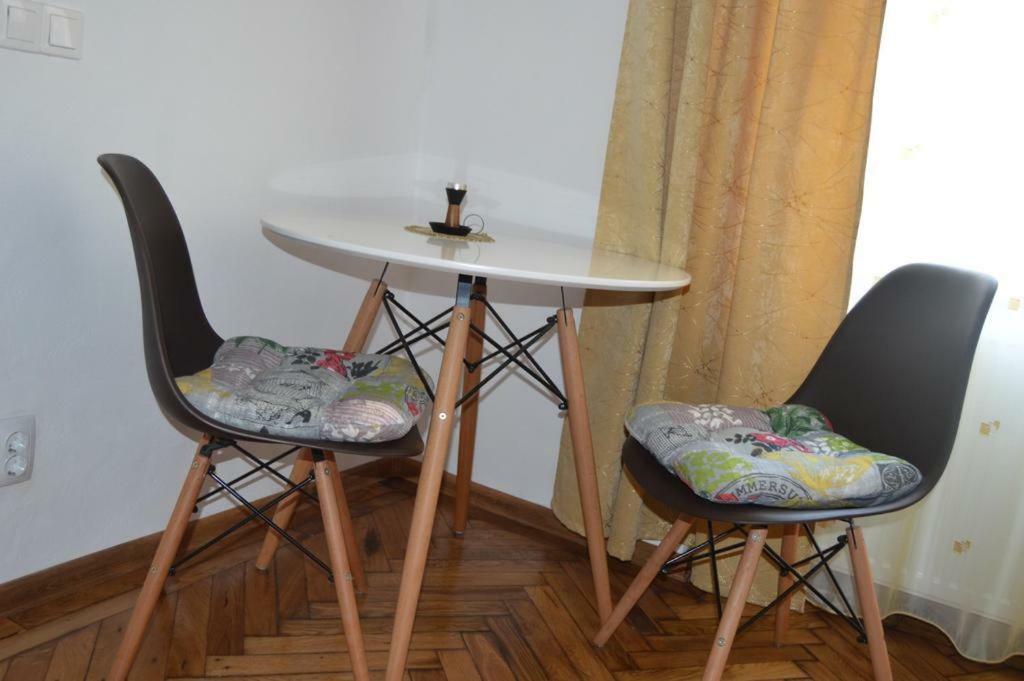 Garsoniera Ultracentral Apartment Sibiu Exterior foto