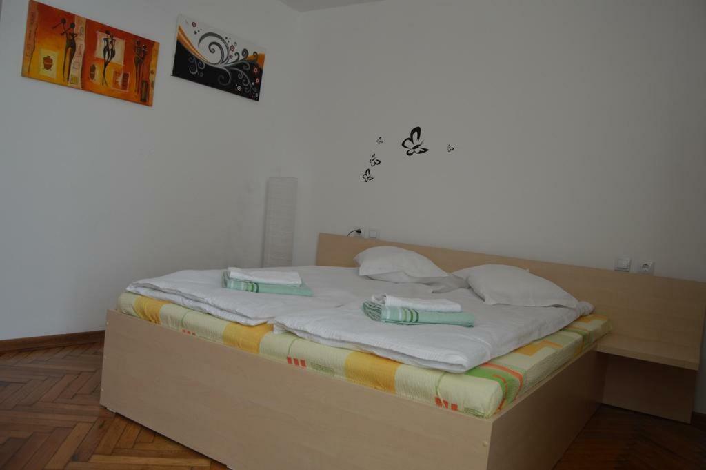 Garsoniera Ultracentral Apartment Sibiu Exterior foto